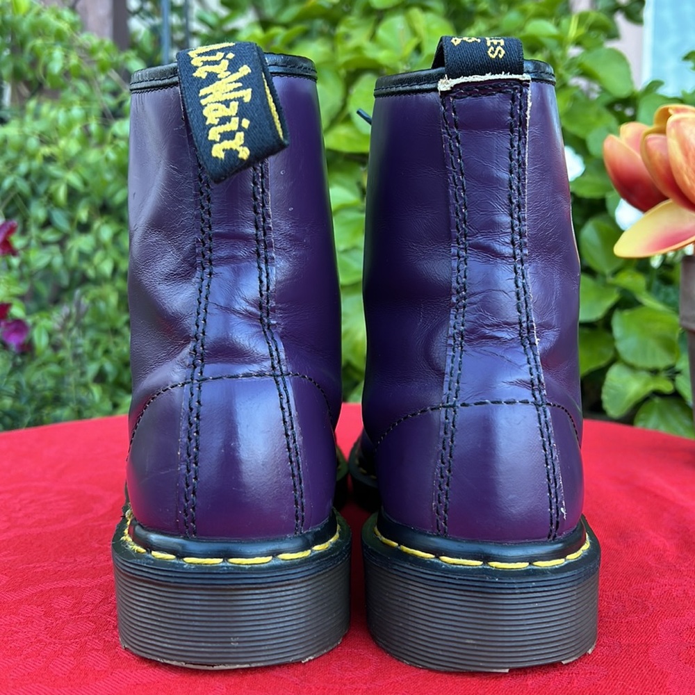 🏴 Dr. Martens MIE Vintage Purple Lace Up Combat Boots UK 7 - Picture 16 of 17